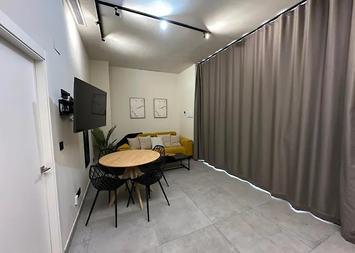 Travel Habitat Jardin Ayora * Walencja